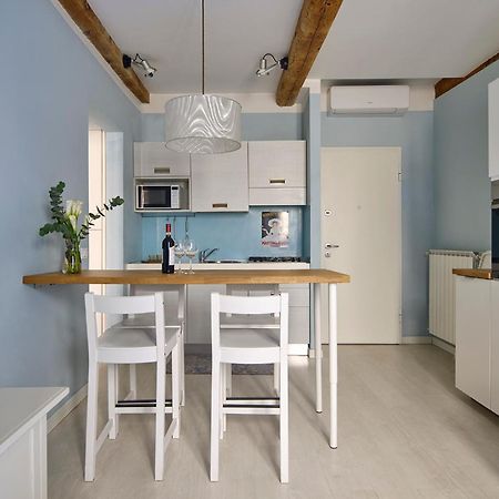 Panicale Blue Historic 1Br Stay Near Medici Chapels & Mercato Centrale Firenze Bagian luar foto