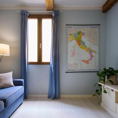 Panicale Blue Historic 1Br Stay Near Medici Chapels & Mercato Centrale Firenze Bagian luar foto