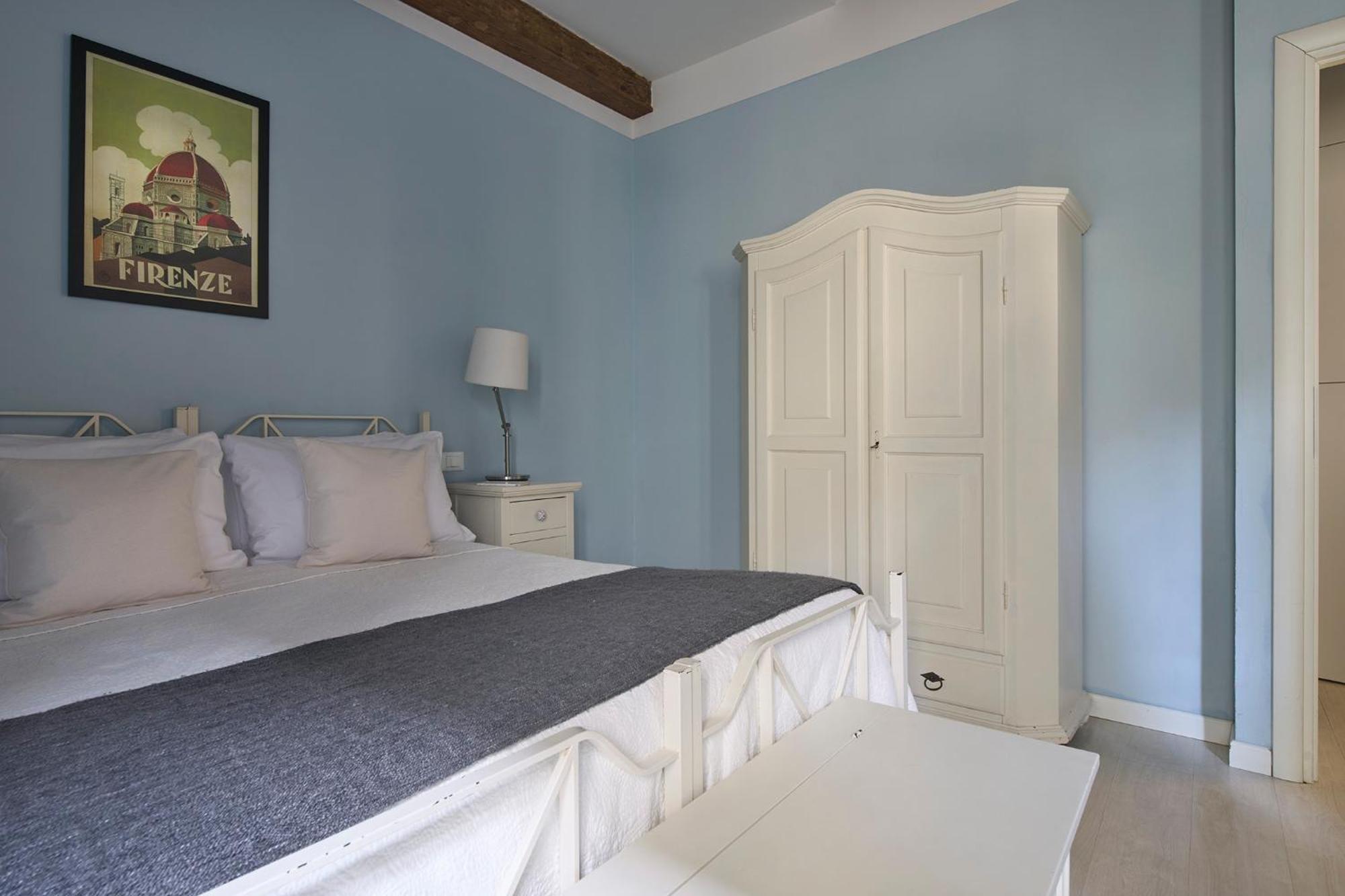 Panicale Blue Historic 1Br Stay Near Medici Chapels & Mercato Centrale Firenze Bagian luar foto