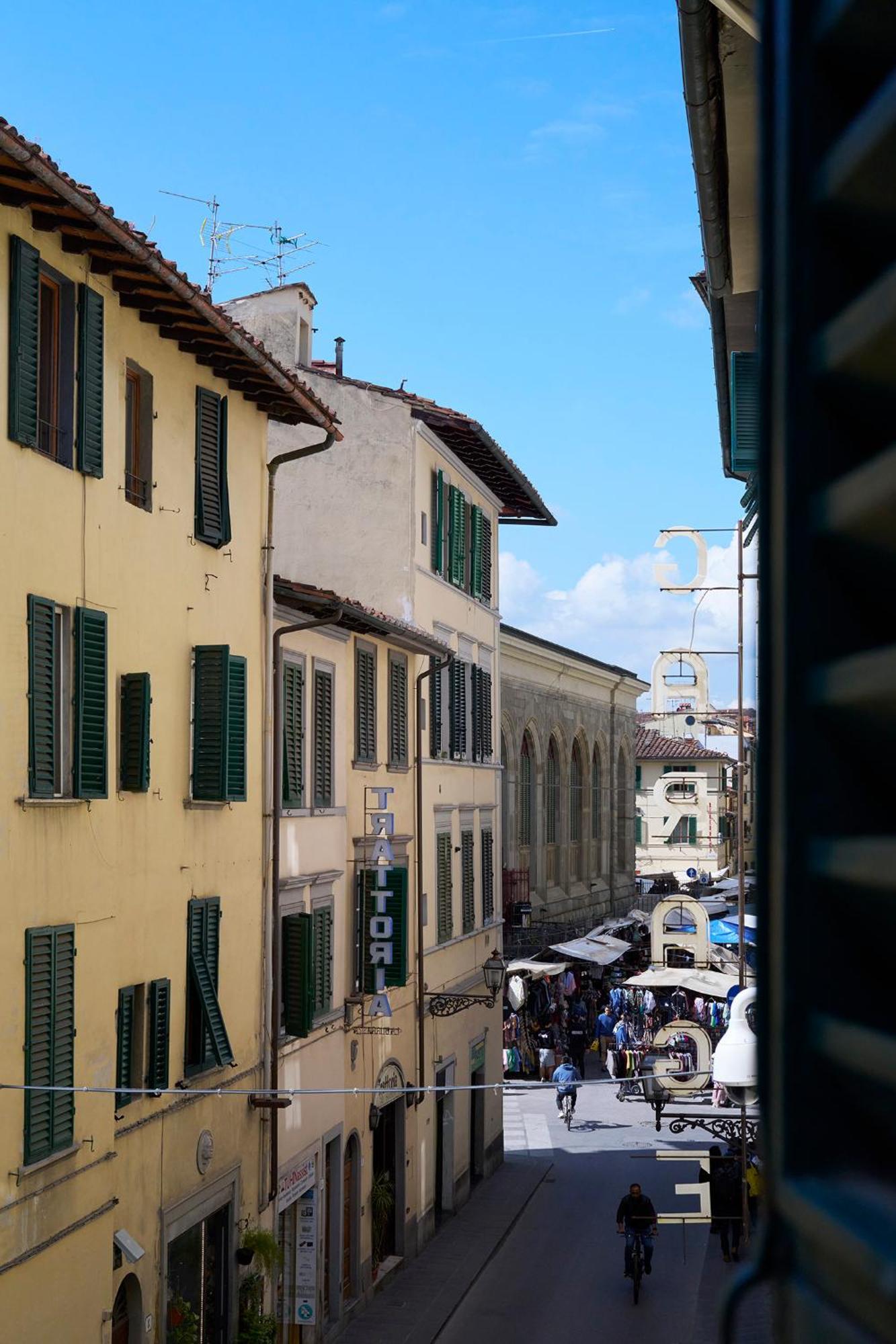 Panicale Blue Historic 1Br Stay Near Medici Chapels & Mercato Centrale Firenze Bagian luar foto
