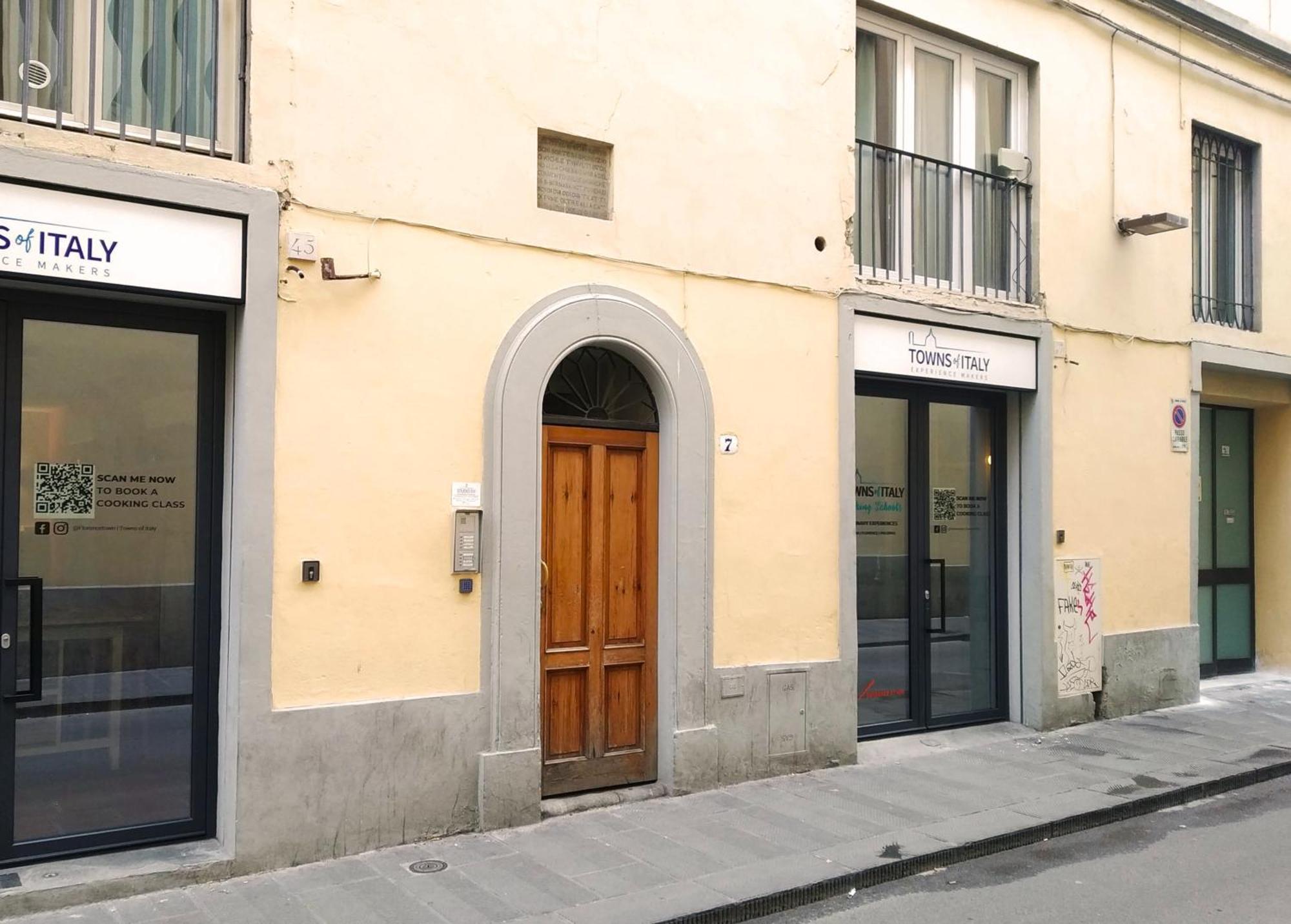 Panicale Blue Historic 1Br Stay Near Medici Chapels & Mercato Centrale Firenze Bagian luar foto